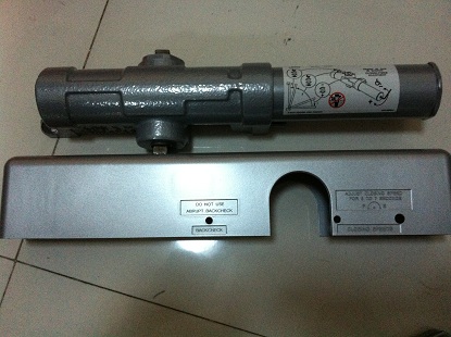 供应LCN1460美标闭门器