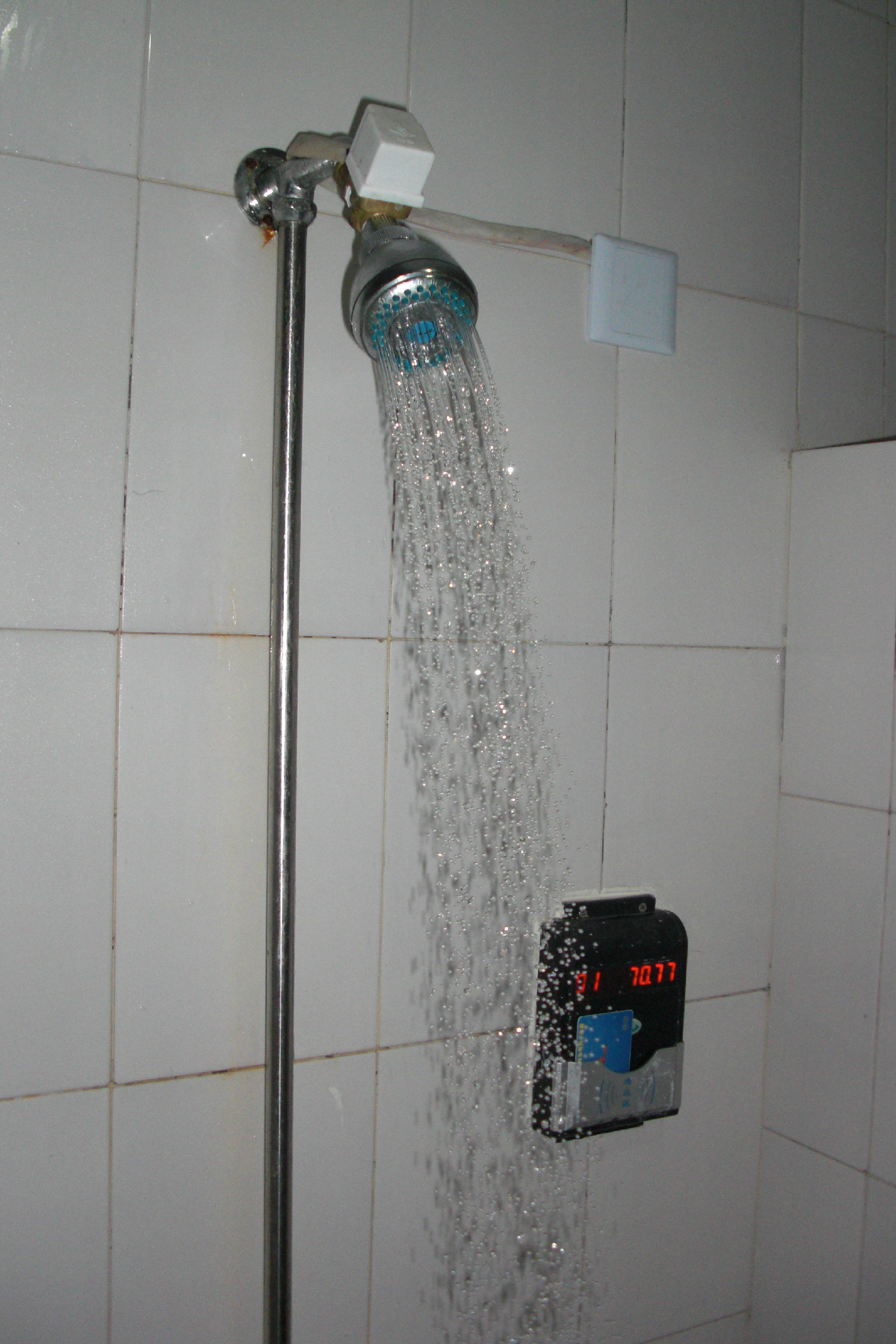 IC卡节水系统，智能卡节水器，插卡式节水系统