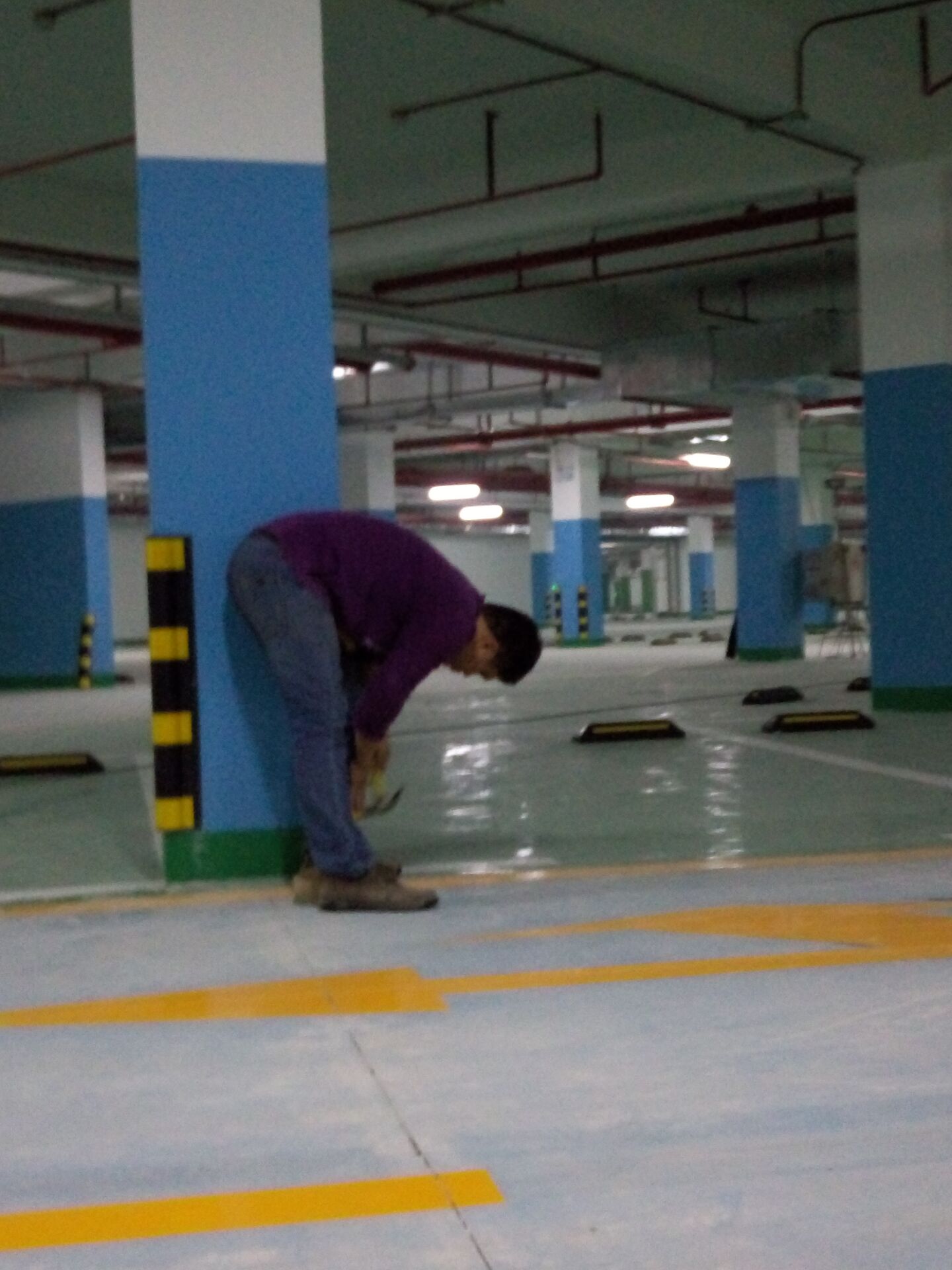 供应江门停车场护墙角厂家