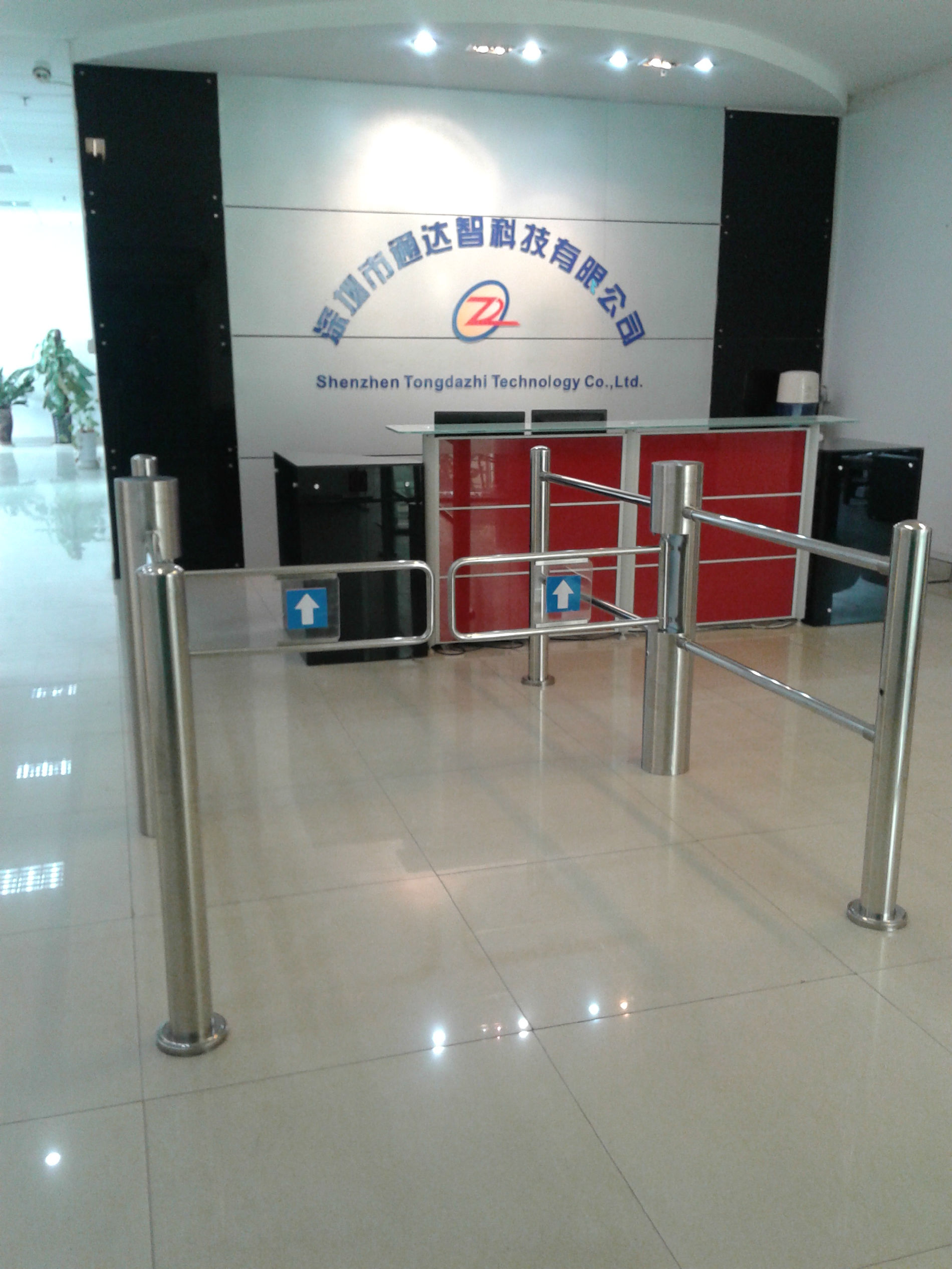 ​TDZ-B124小区带护栏圆柱摆闸