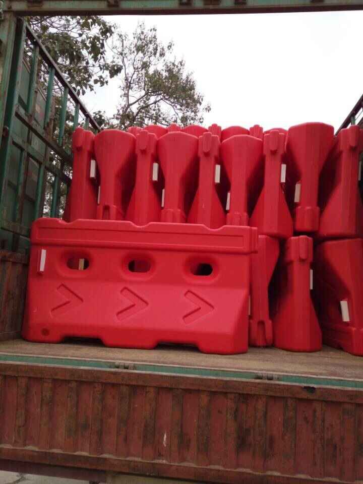 防撞桶水马隔离墩反光安全道路专用