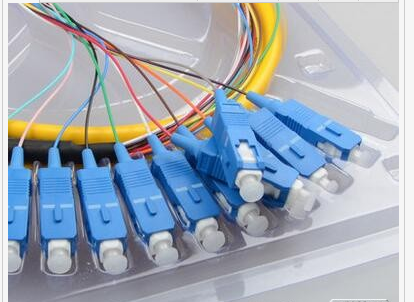 12芯束状尾纤SC方头FC圆头单模光纤跳线