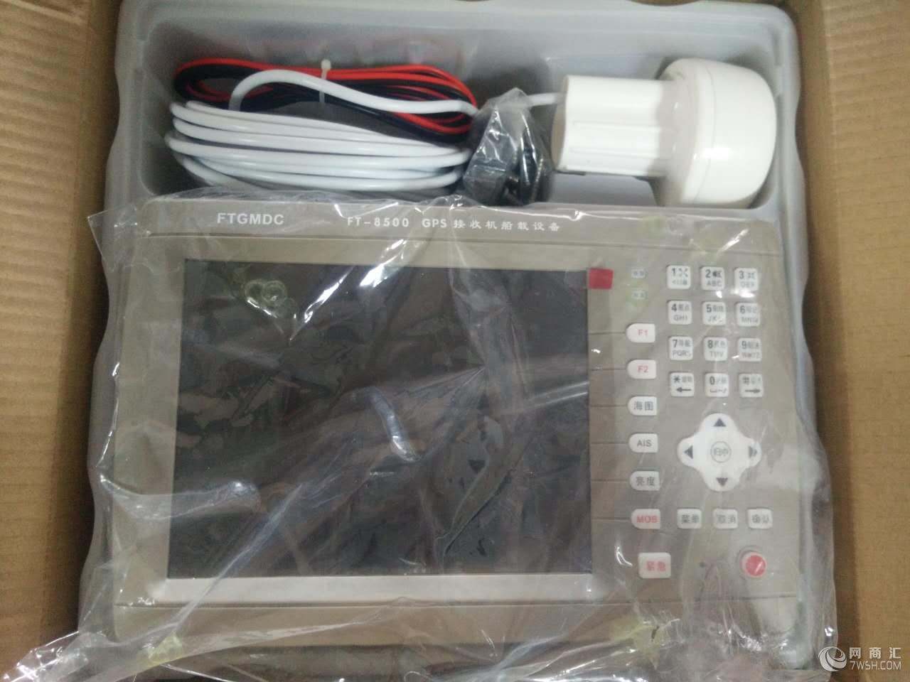 FT-8500全球定位导航仪 船用多功能GPS 彩色船用GPS