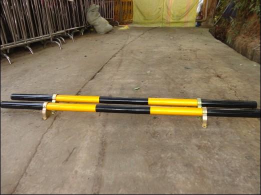 挡轮杆特点 在深圳哪有铁马护栏厂家?施工护栏卖价格多少价格