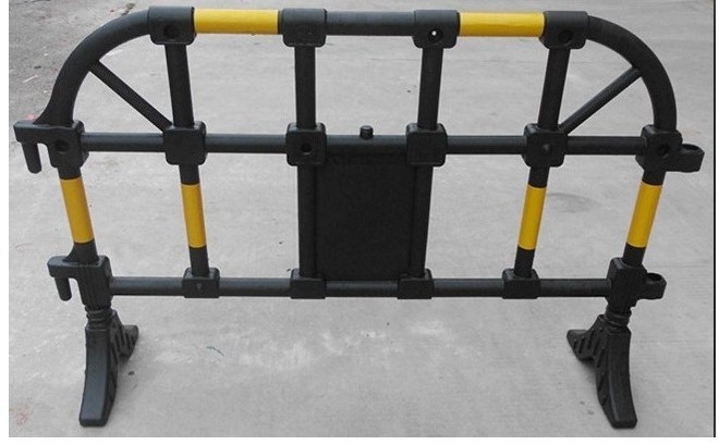 路易通塑料围栏价格及图片 塑料围栏厂家  塑料护栏价格