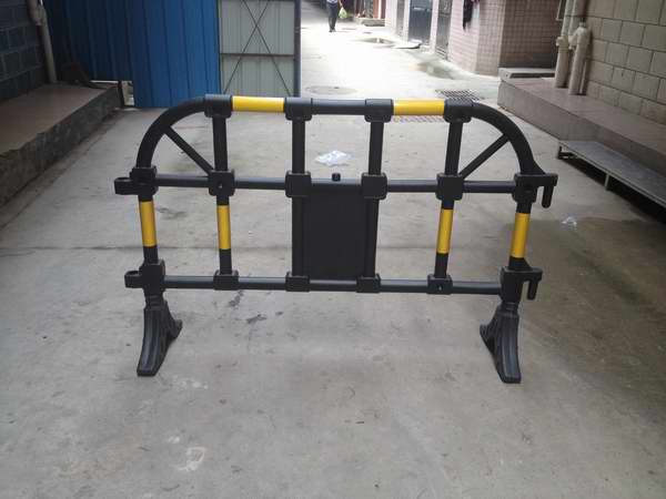 塑胶护栏,塑料护- 护栏塑料模具 塑料护栏 塑料护栏厂家