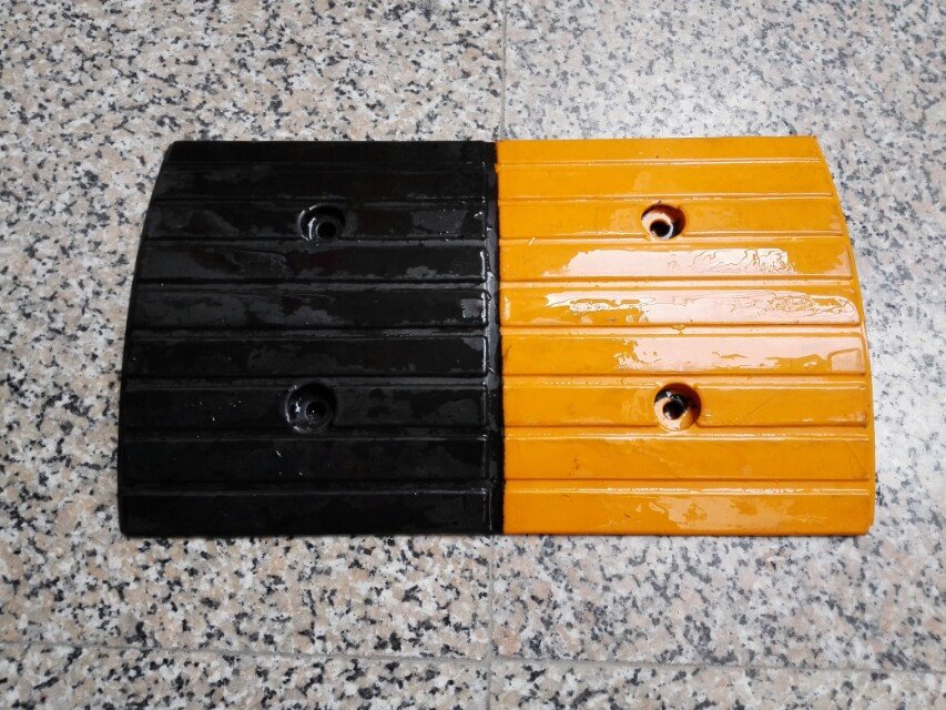 减速带价格报价_减速带批发_挡轮杆 减速带生产厂家