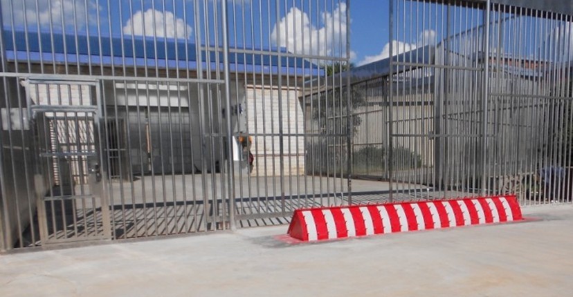 广州路障机 自动翻板路障机 阻车路障机