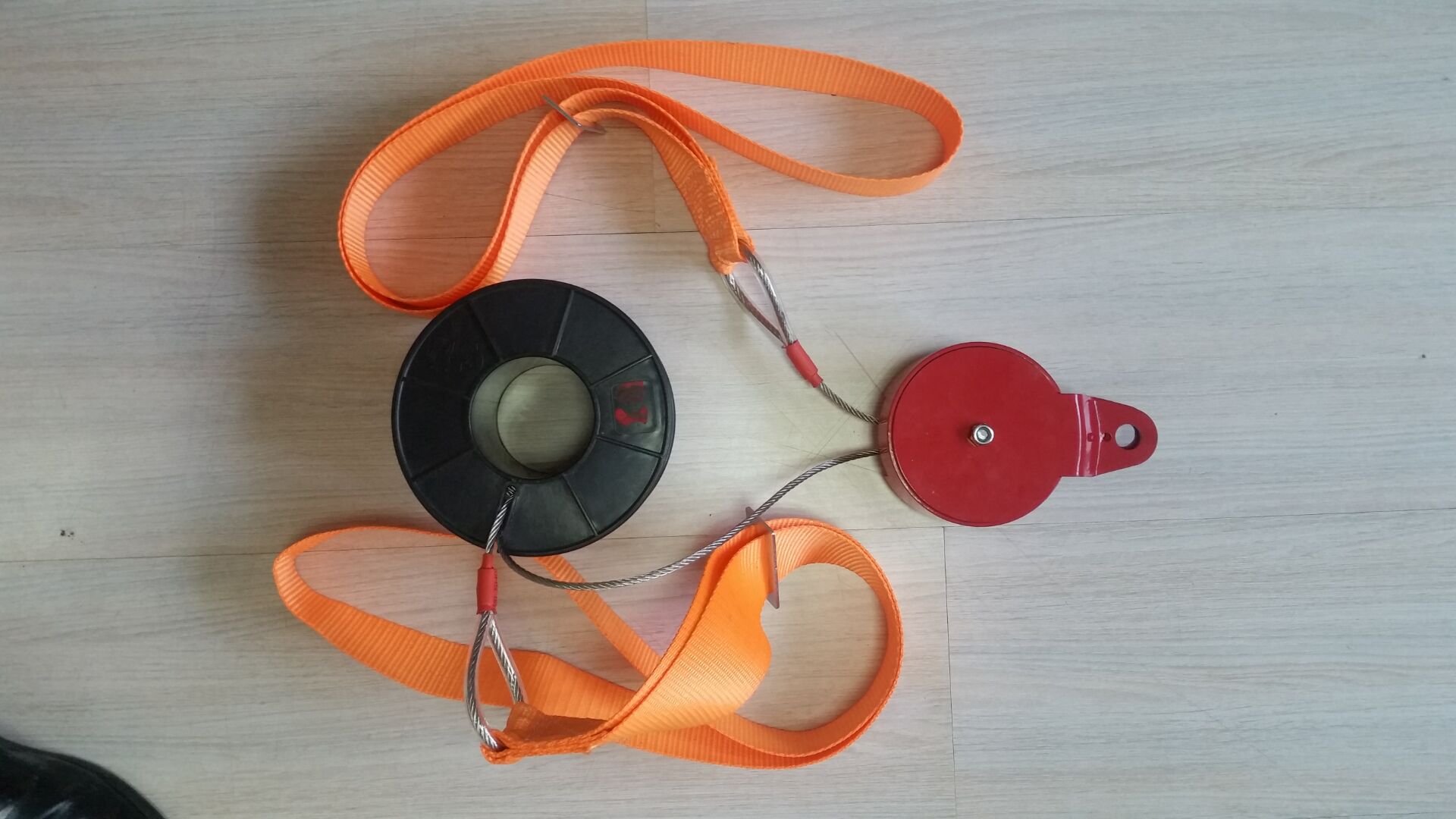 供应永吉安逃生缓降器