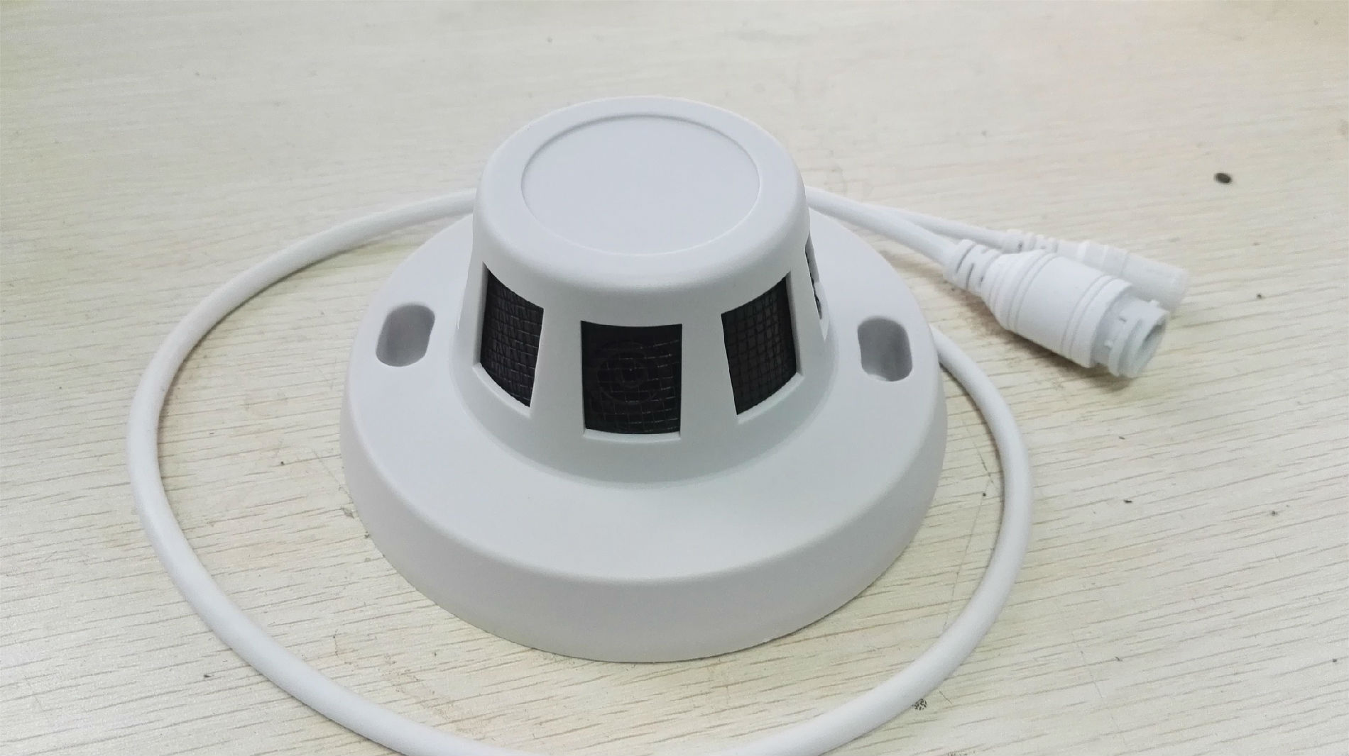 网络数字烟感式摄像机摄像头