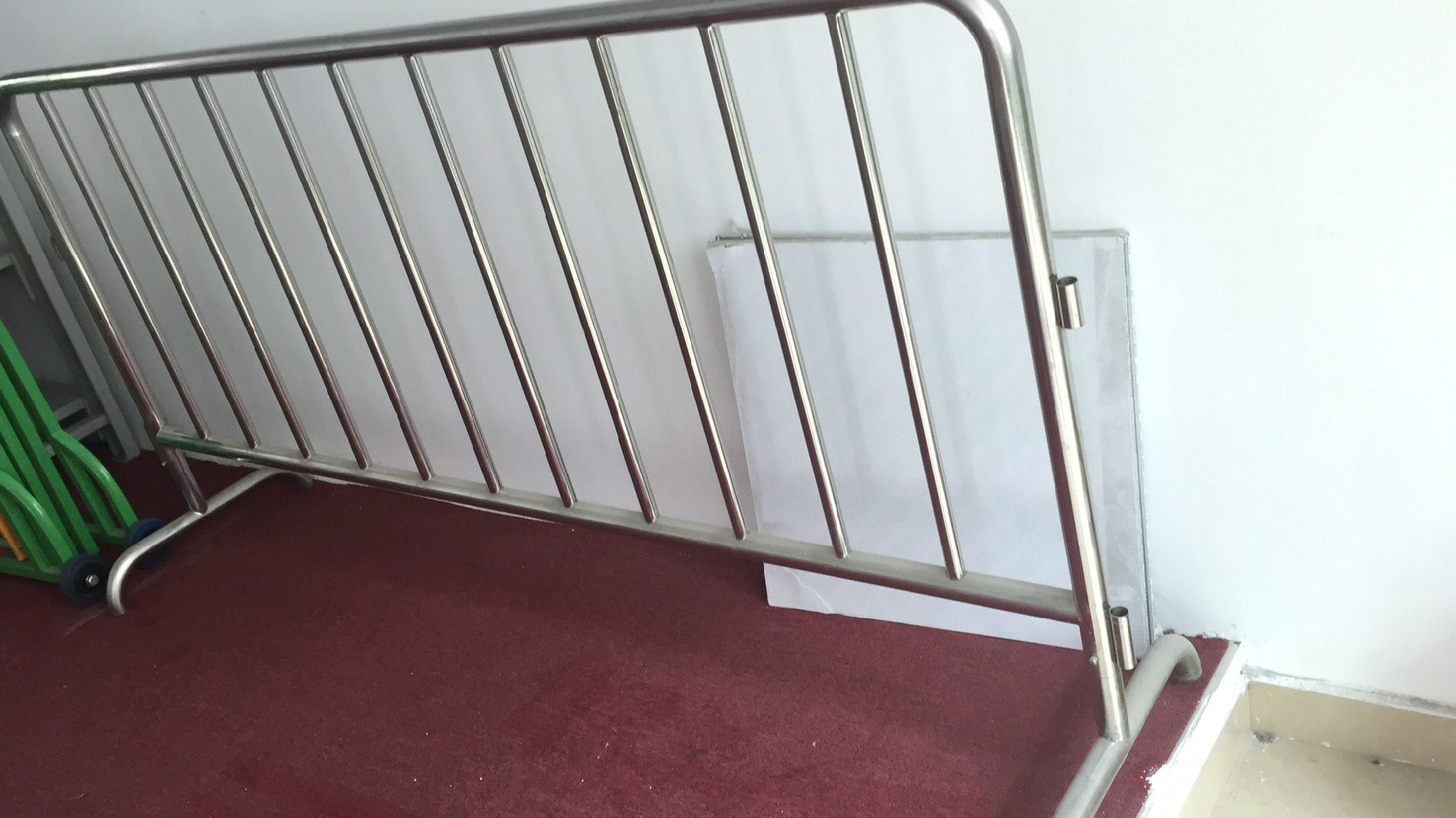 不锈钢护栏厂家直销，不锈钢护栏工厂直接报价