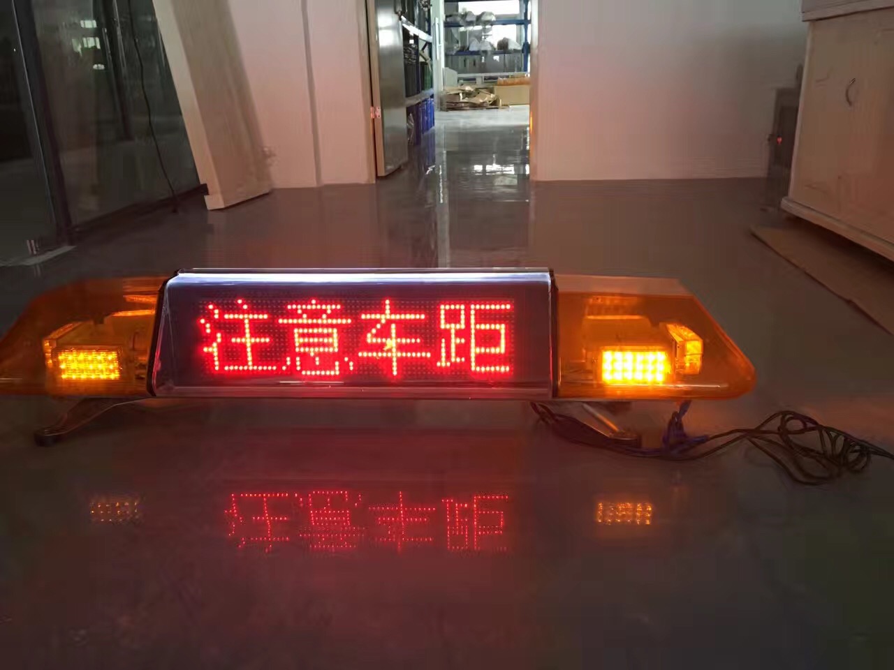 驾校车LED双面顶灯屏德安通品牌长排警车灯带爆闪生产厂家