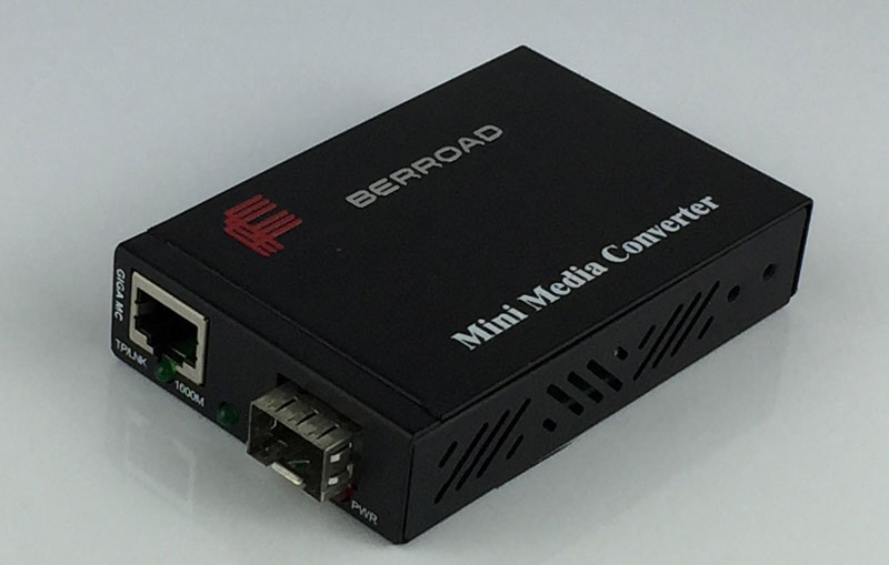 电信级百兆、千兆收发器，迷你收发器，单多模转换器