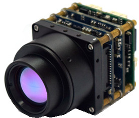 易择科技红外热像仪网络型测温机芯，无人机，电力检测行业应用