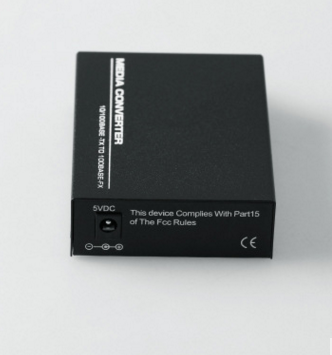 海口光纤终端盒|光纤收发器|光纤溶接设备|光纤设备