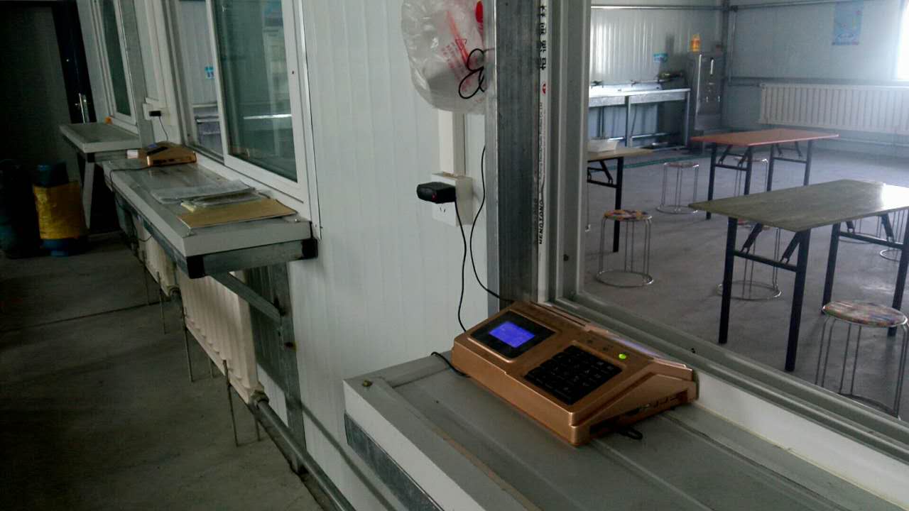 智慧校园商超、生活、热水、门禁考勤一卡通系统厂家供应云卡通