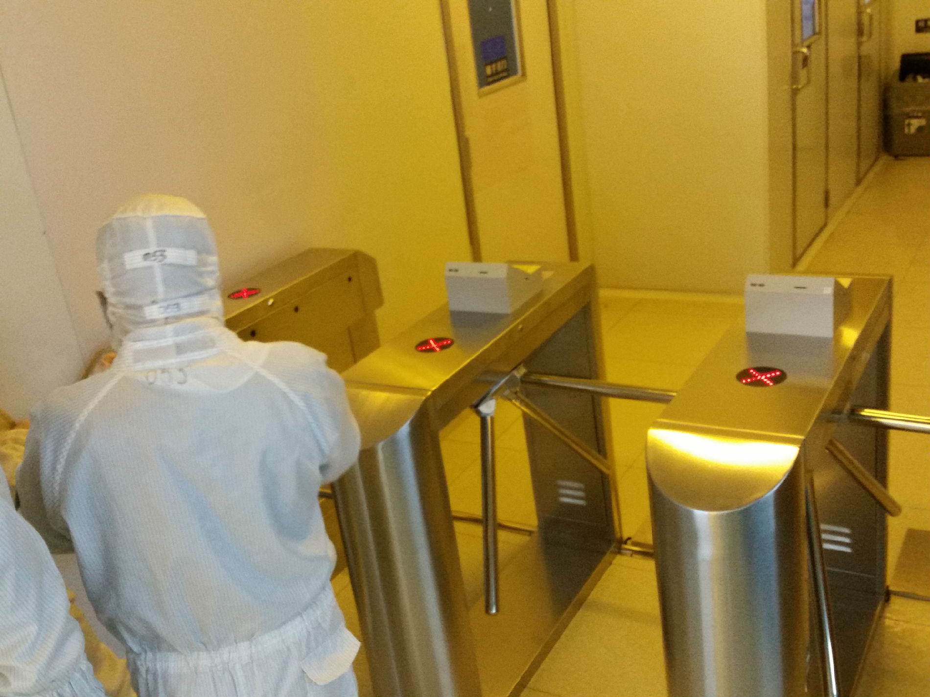 指纹静电三辊闸 静电刷卡三辊闸