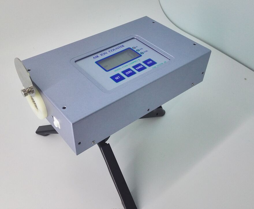 COM-3200PRO II专业型空气负离子检测仪