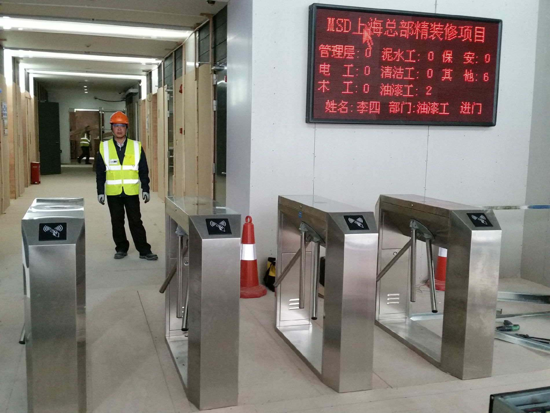 工地刷卡三辊闸，南京工地转闸