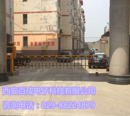 高清车牌识别停车场06