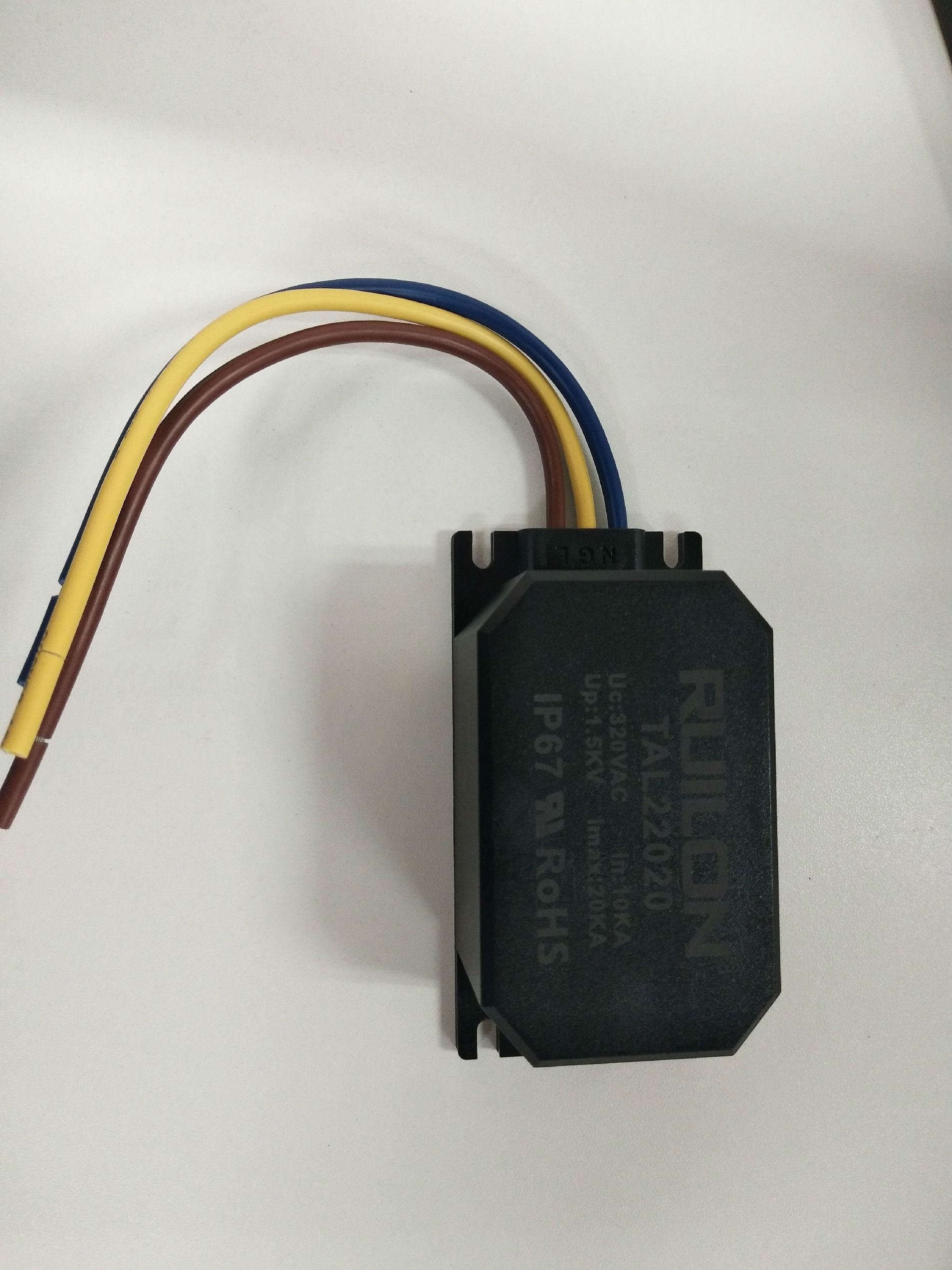 LED路灯电源防雷器 TAL22020 过UL认证CE认证 通流量20KA 耐压40KV