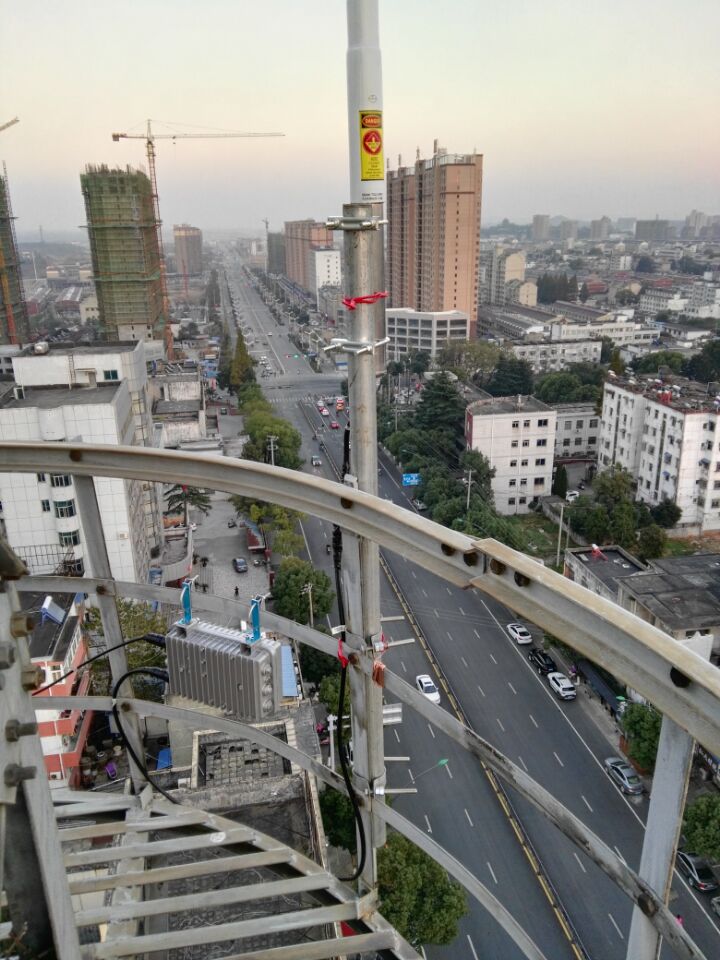 远距离车载动中通视频无线直播设备SDI/HDMI/CVBS全接口