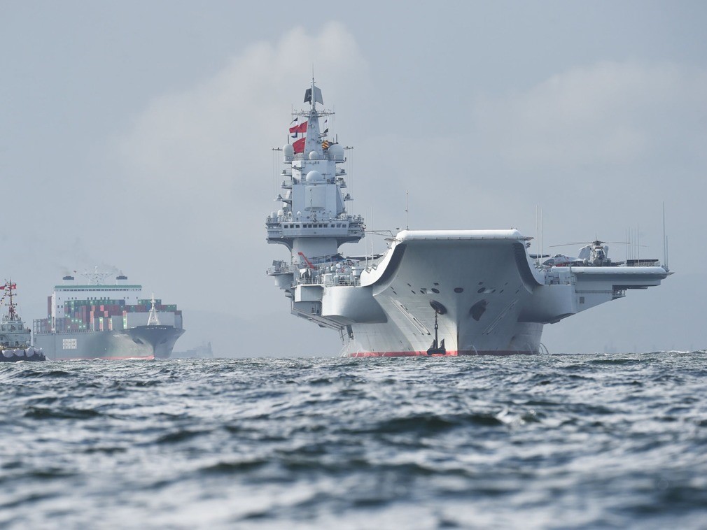 海军某舰队基地指挥中心部署光纤KVM坐席协作管理平台