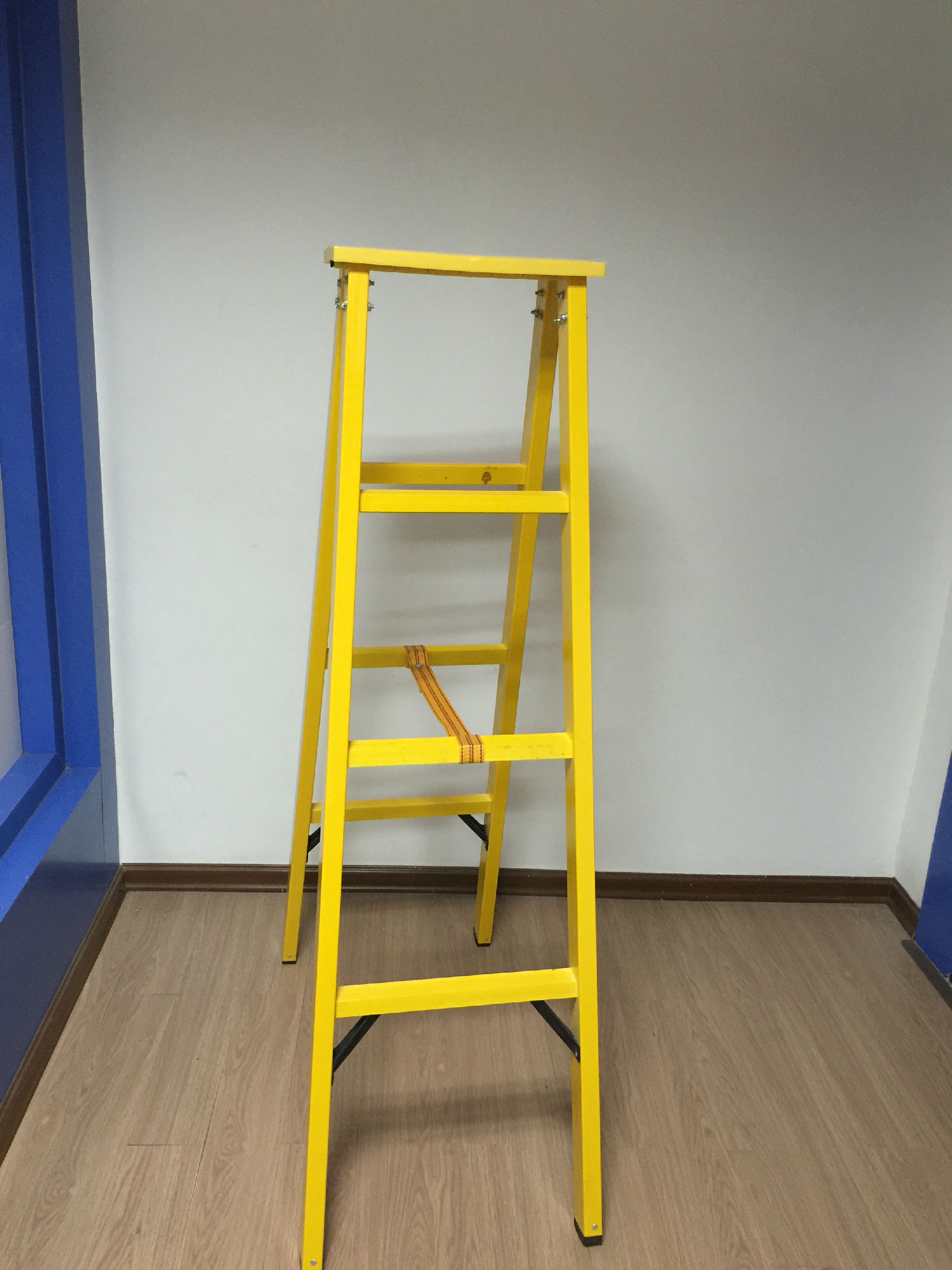 供应绝缘梯促销 广东玻璃钢绝缘梯厂家