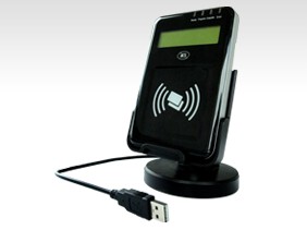 ACR1222L 带液晶显示屏的NFC读写器