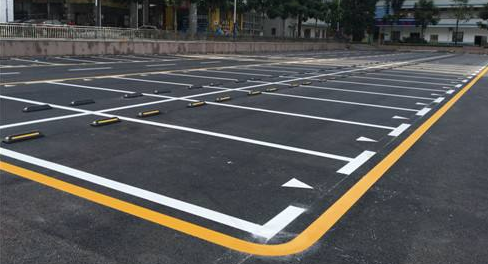 海南地区画线|停车场专业画线施工厂家|车位道路画线|停车场车位标线