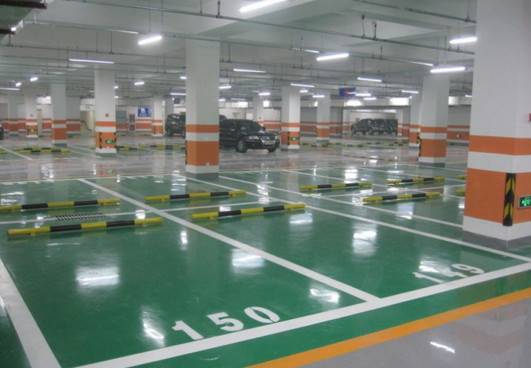 海口道路划线|海口车位划线|海口停车场划线厂家