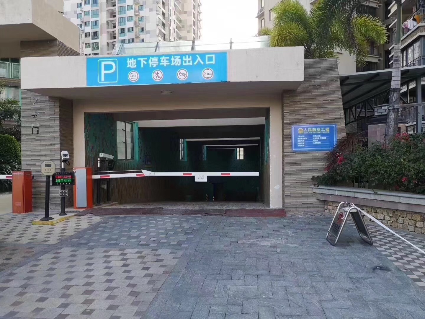 海南|海口|三亚|车牌识别广告道闸|高清识别一体机|道闸一体机品牌