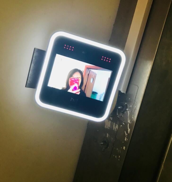 适合用在高校的人脸识别闸机系统