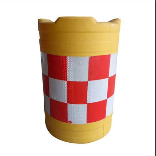 防撞桶多少钱交通设施防撞桶供应厂家 滚塑防撞墩水马 定制水马