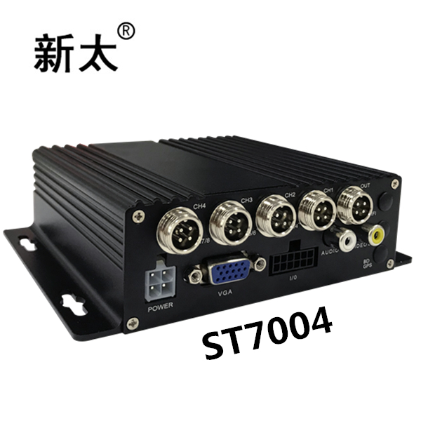 4路1080P TF卡车载DVR录像机系统