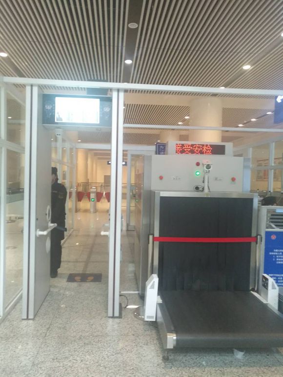 公共场所危险品探测门