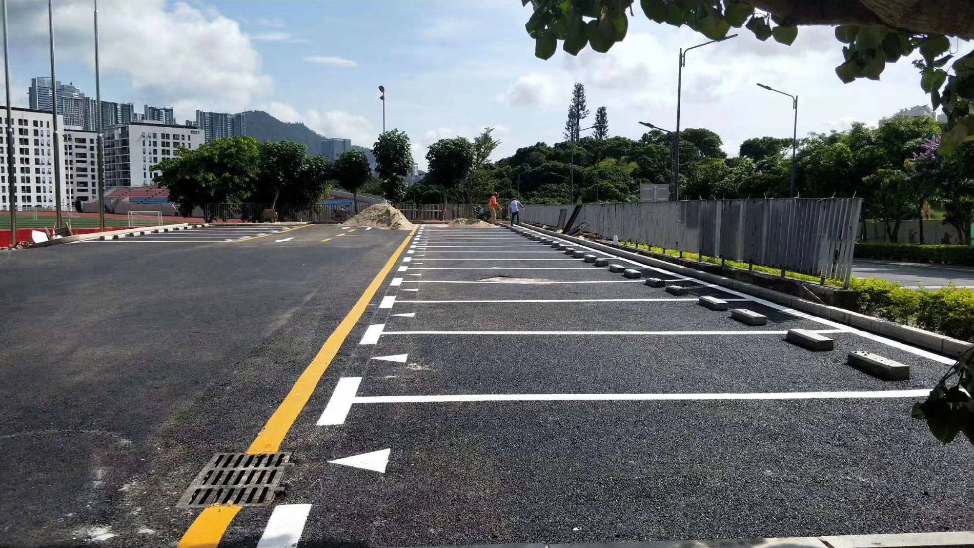 罗湖小区划线画停车位|承接深圳停车场画线施工工程