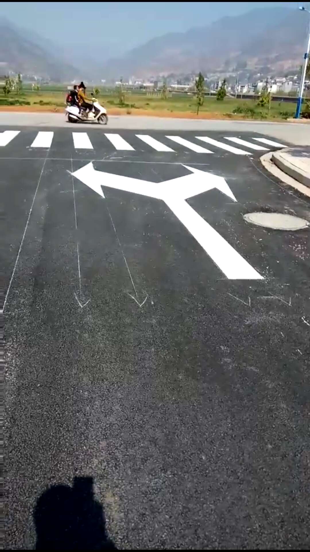 佛山停车场设计规划_停车位划线施工_划线批发价