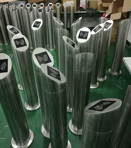 门口机刷卡立柱门口机指纹打卡人脸识别机支架