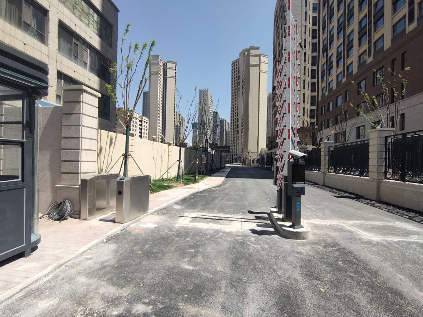 太原电动小区道闸门