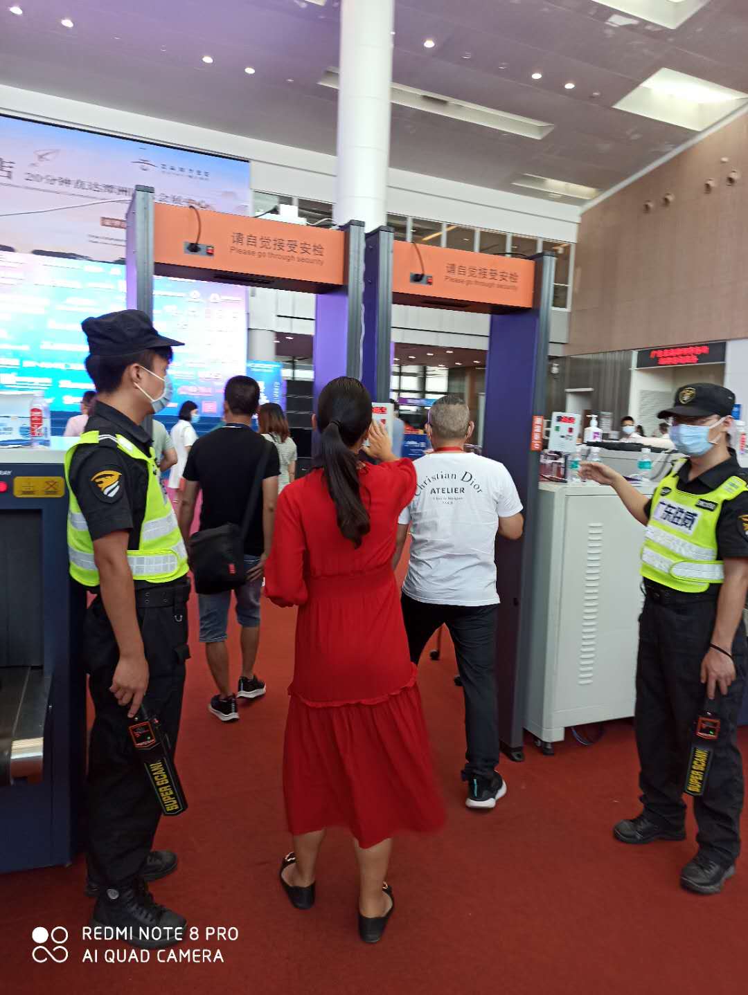 东莞人体测温安检门租赁