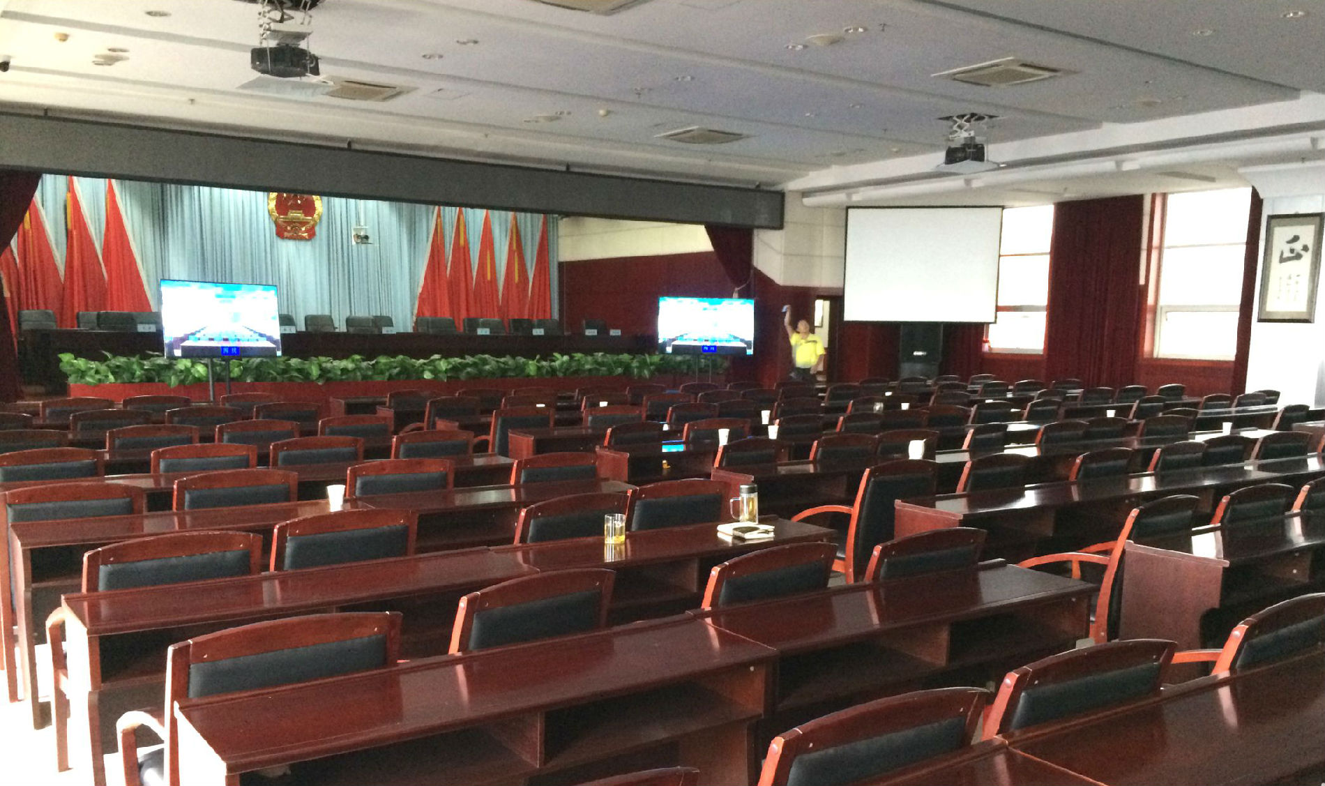 报告厅会议系统应用方案，多功能厅音响