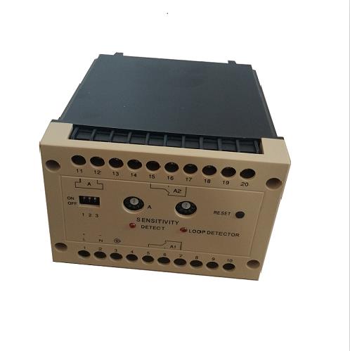 仟安科技厂家直销：双路车辆检测器