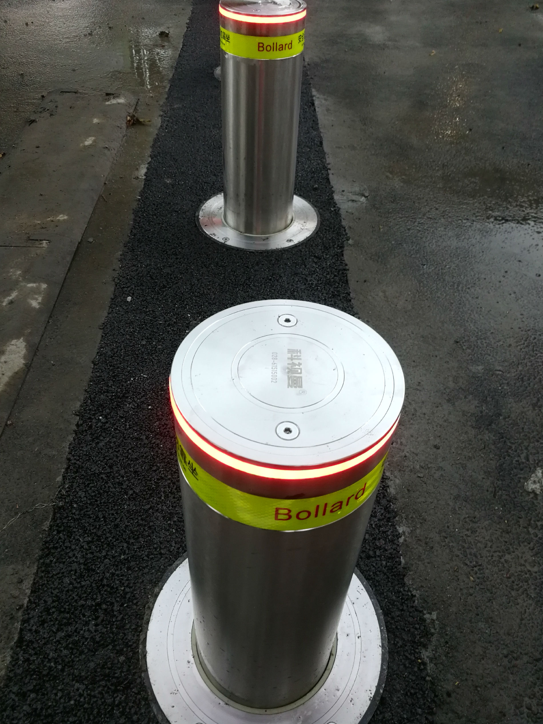 成都科视曼升降柱，全自动液压升降柱，防撞柱