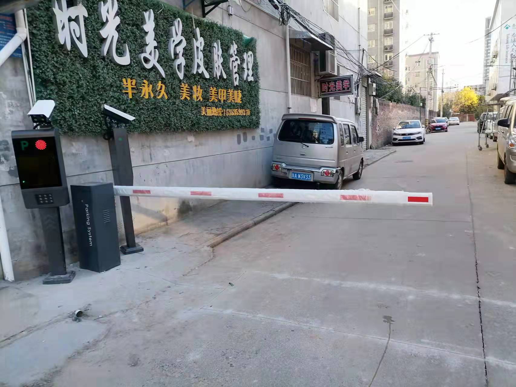 小区大门车辆计费设备03