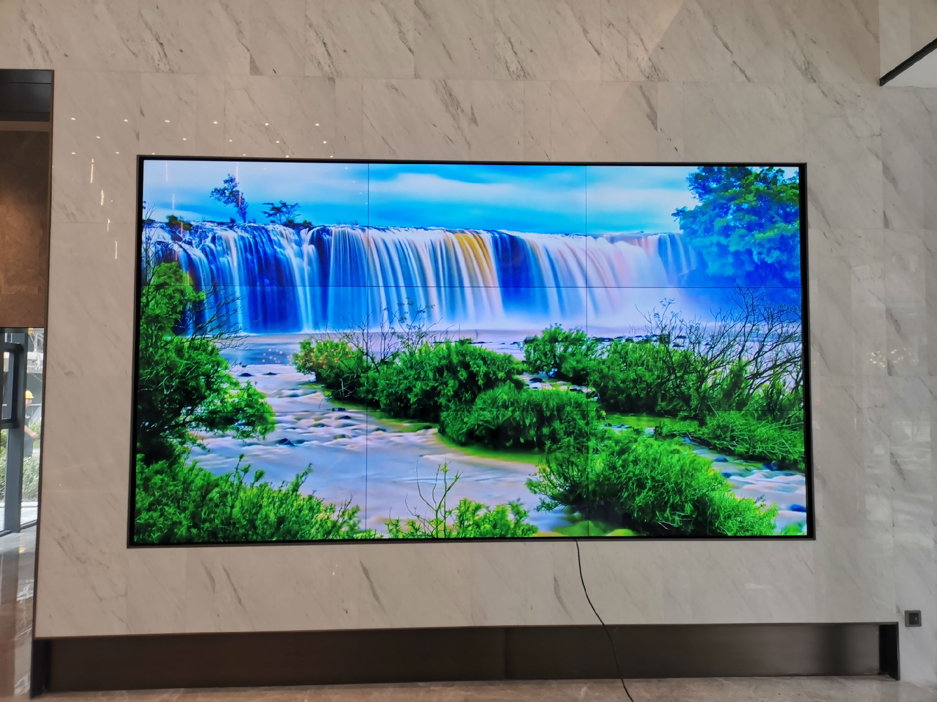 云敏视55寸1.7mm液晶拼接屏资质齐全包安装