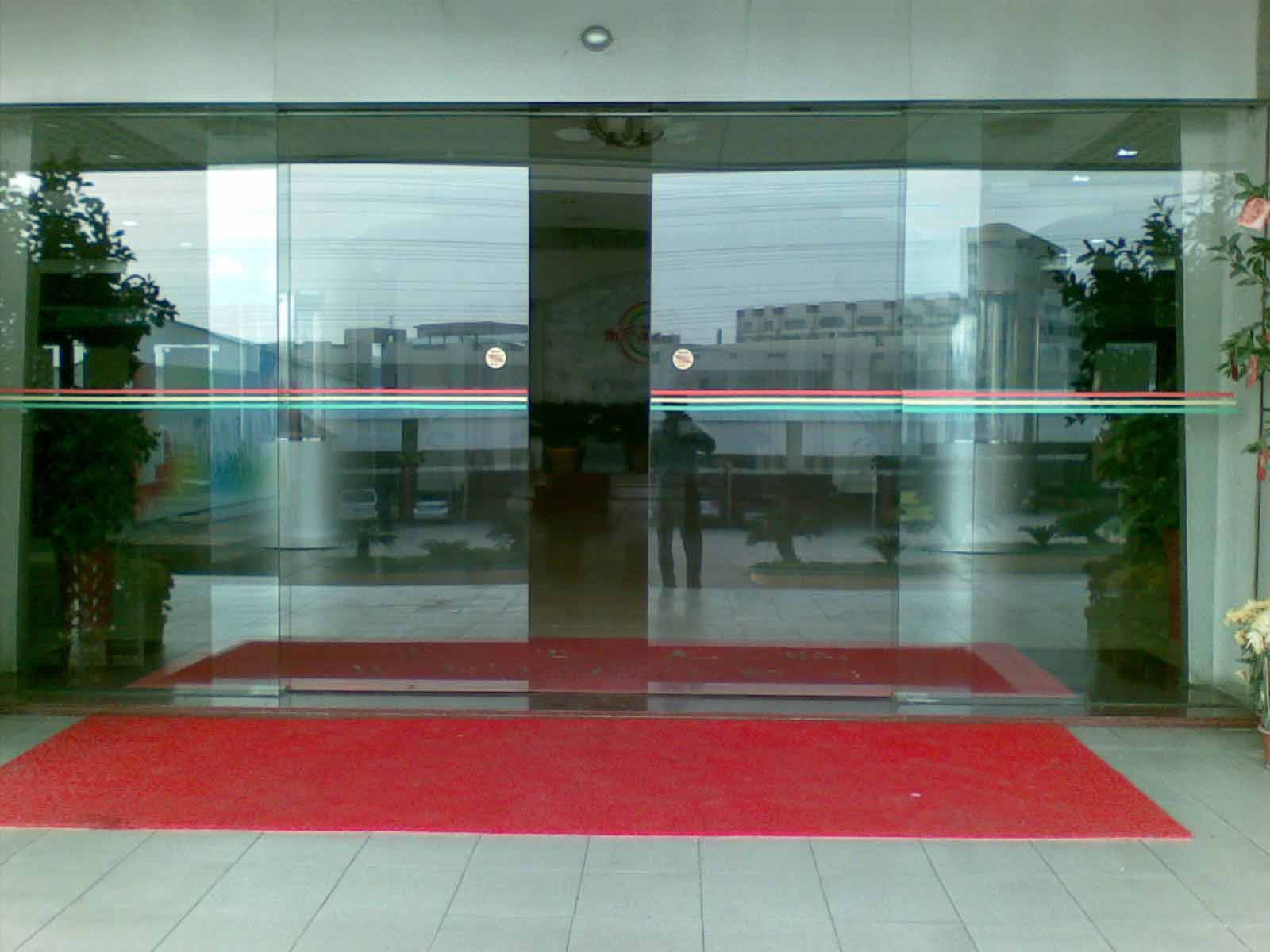 多玛自动门电动平移门 办公区感应门 刷脸玻璃移门设计安装维修维保