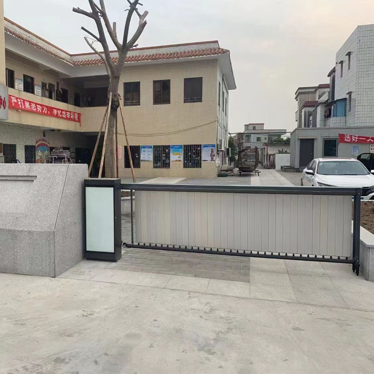 南京广告道闸百叶闸机空降车牌识别智能道闸 电动升降门杆