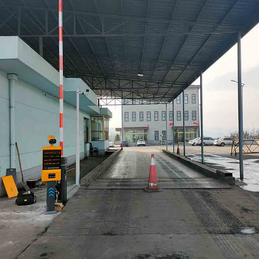 吕梁百胜智能道闸供应-太原可自提